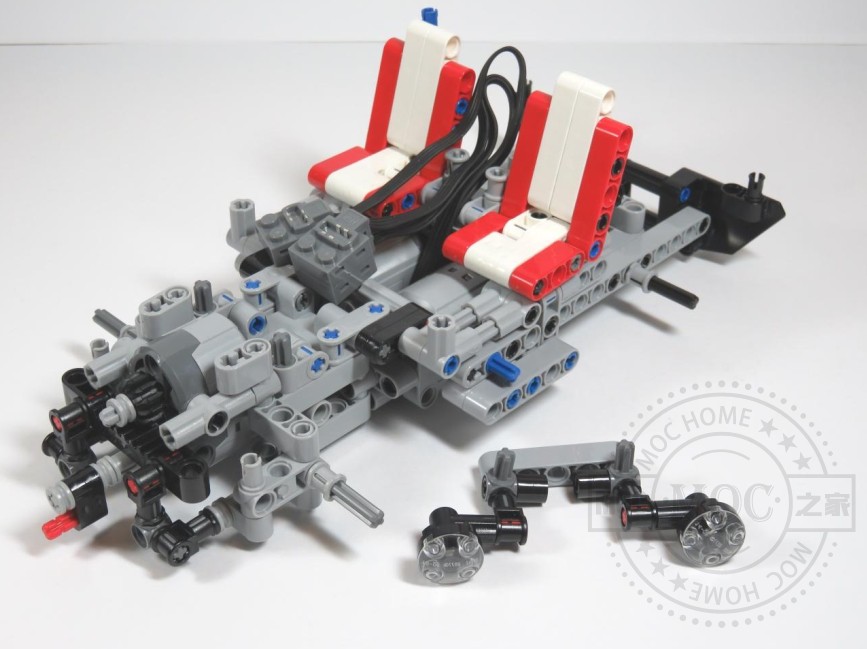 MOC-3879 RC Mini Jeep by Chade