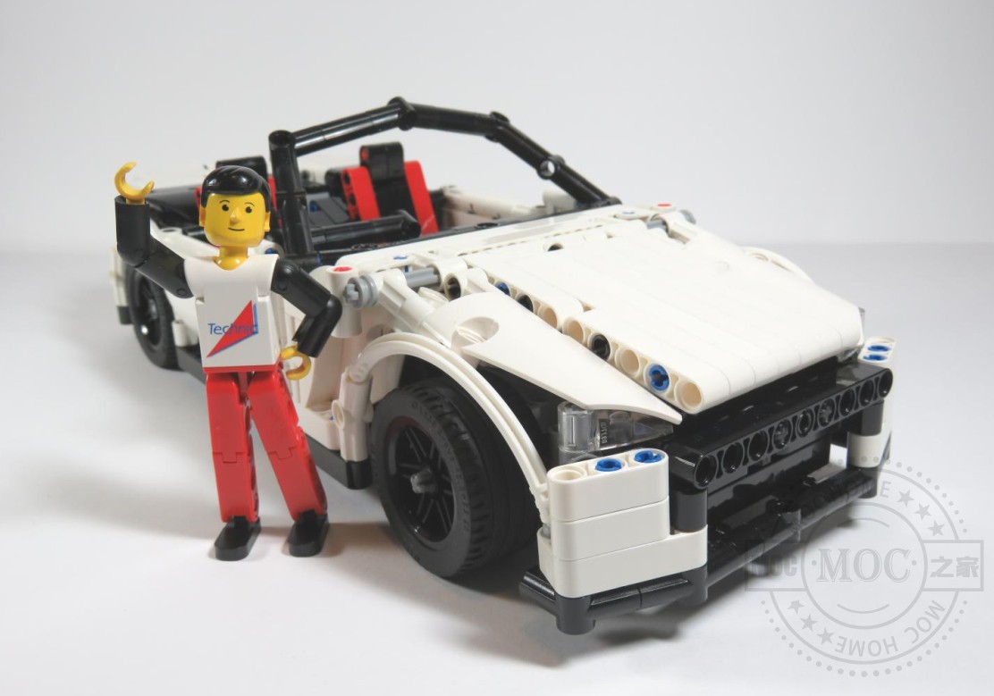 MOC-3690 RC Sports Car by Chade